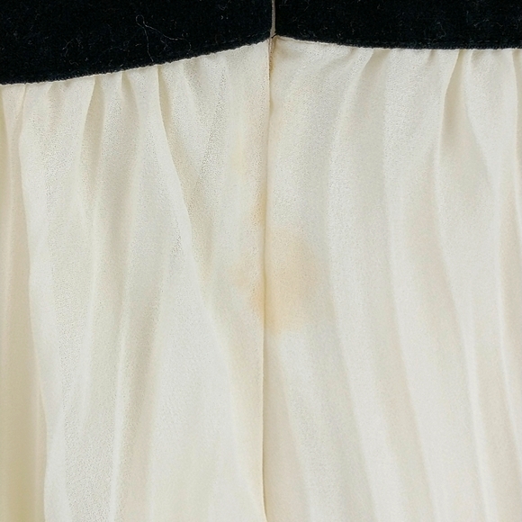 ASOS NWT cream and black pleated dress - Picture 11 of 11